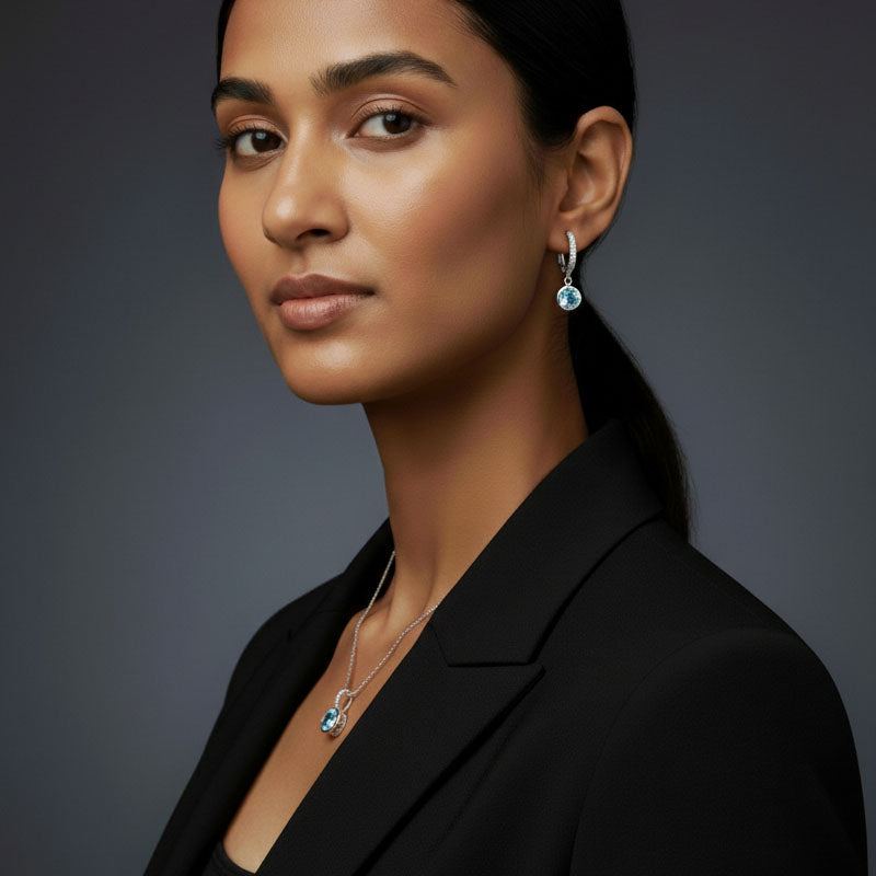 Blue Ivy - Ketting met ijsblauwe steen