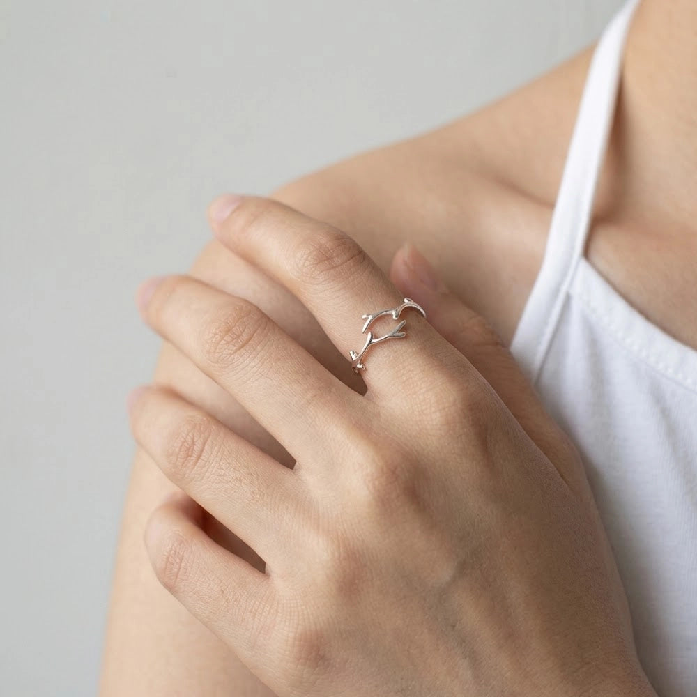 Oak – Adjustable ring with branch design