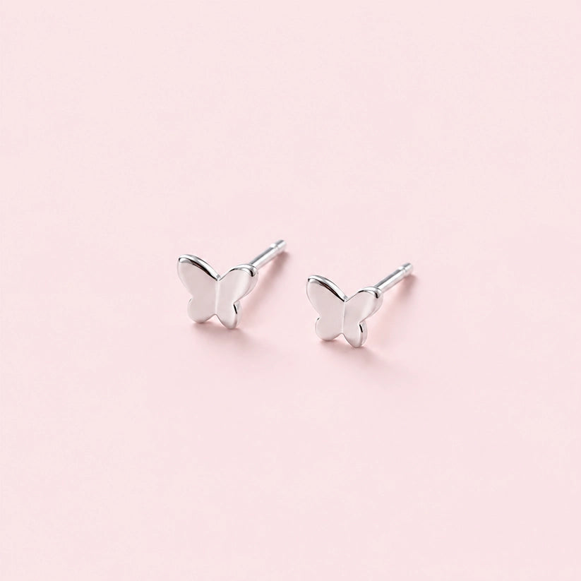 Little Wings – Small stud earrings with butterfly