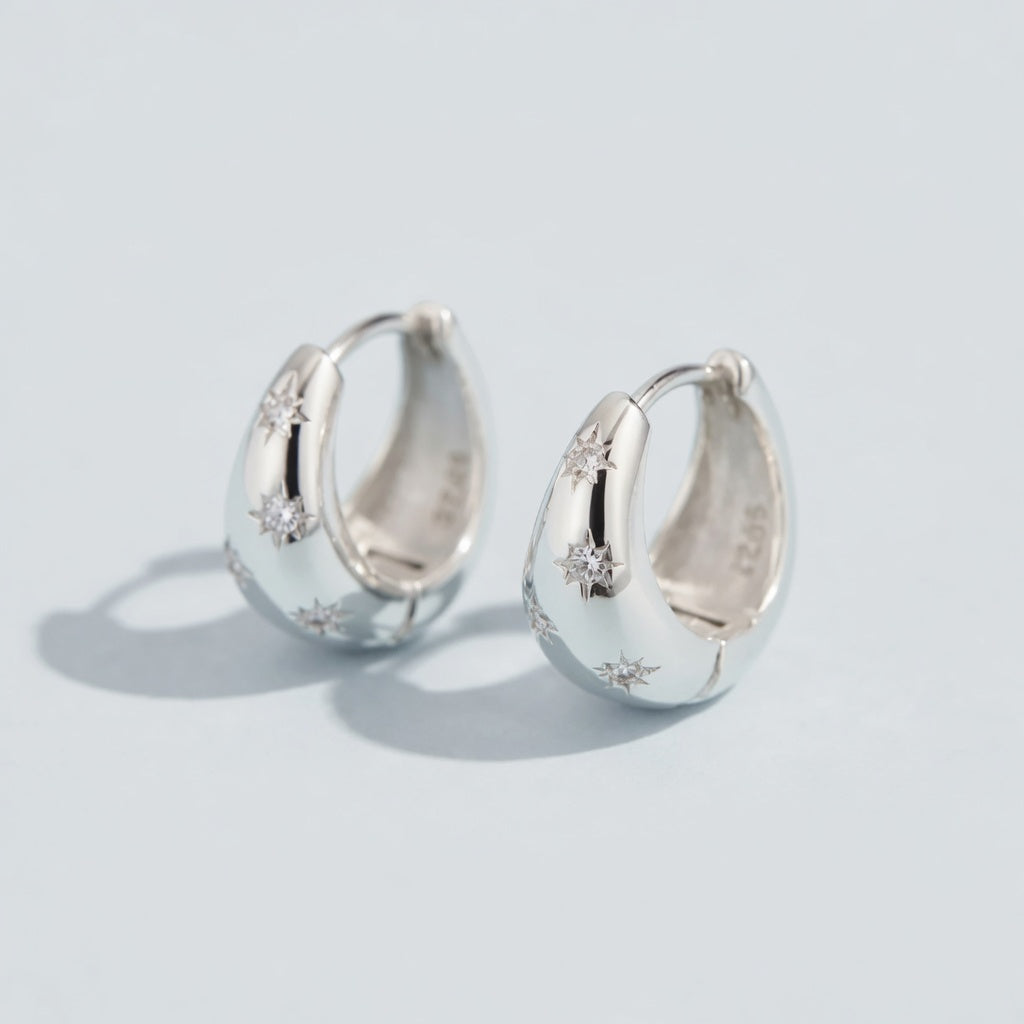 Twinkling Hoops – Classic hoops with small stars