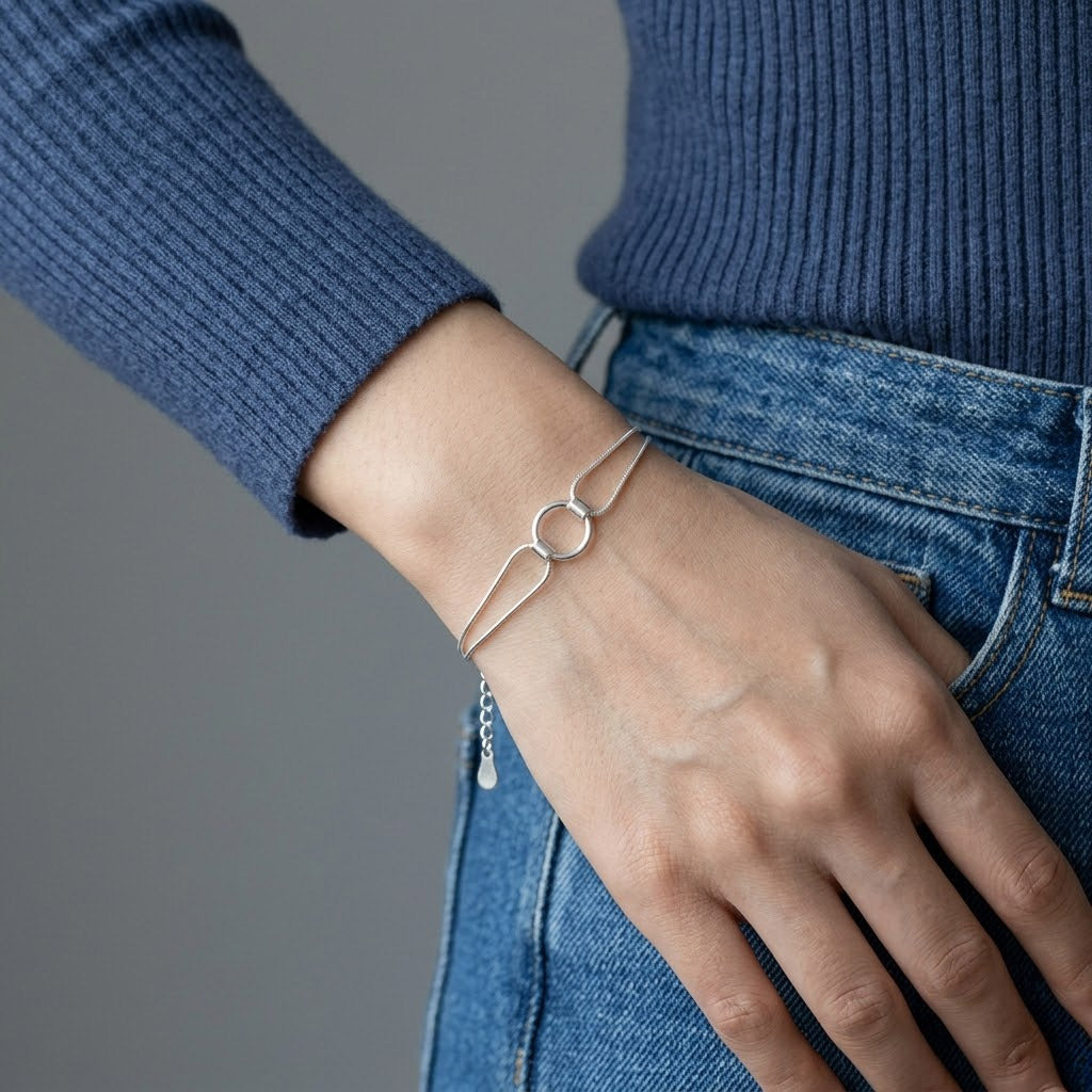 Astrid – Bracelet with interlinked chains