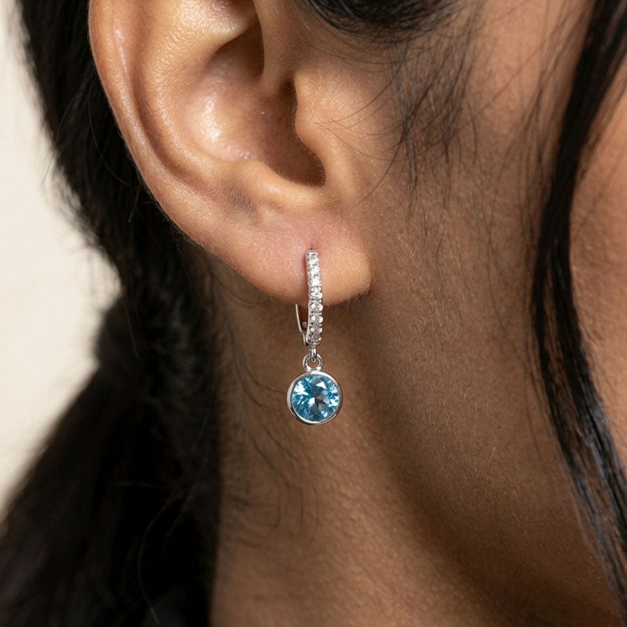 Blue Ivy – Hoops with ice-blue stone