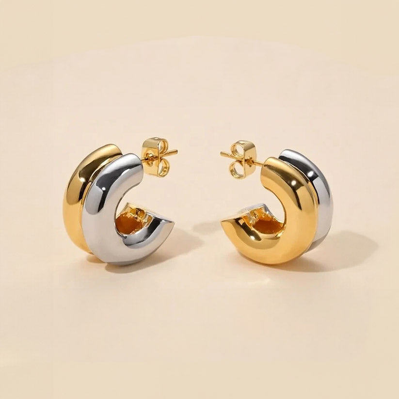 Chunky – Bold J-shaped hoops