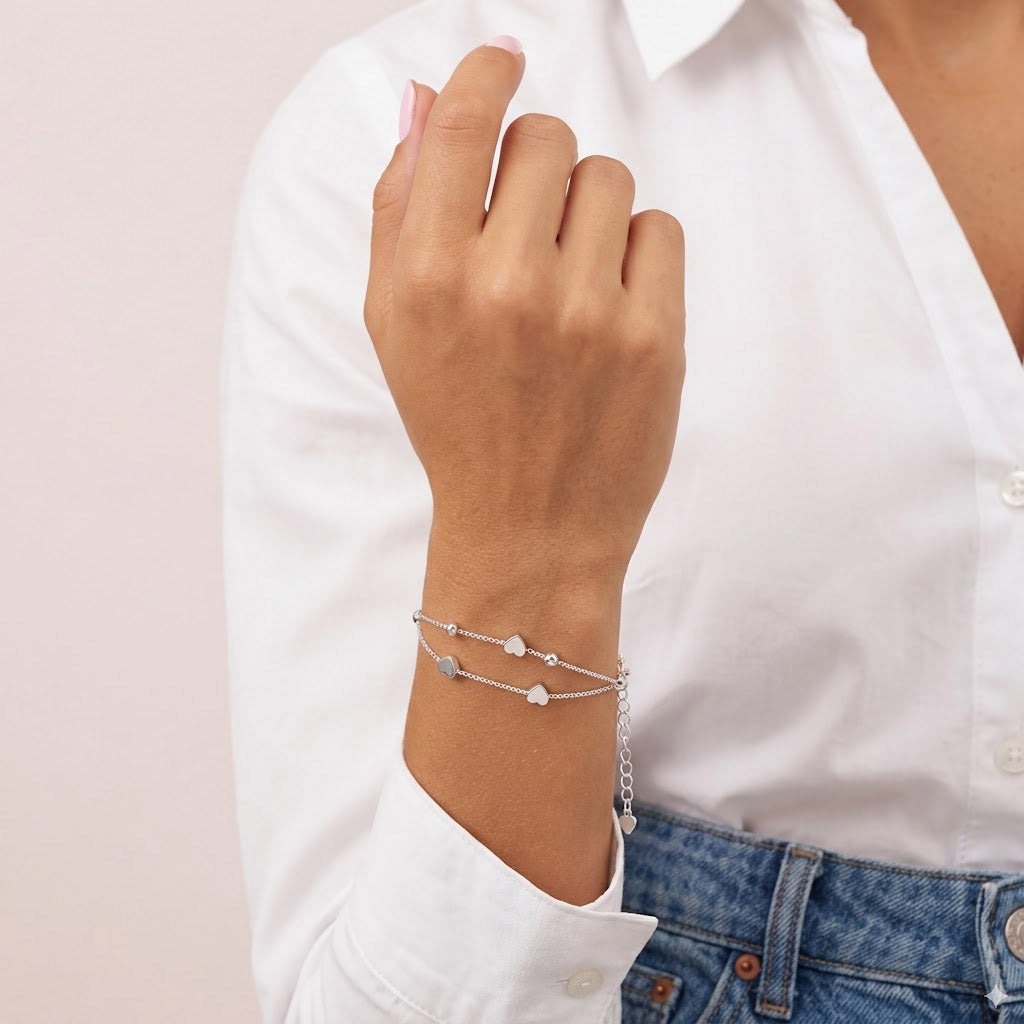 Evelyn – Bracelet with double chains and small hearts