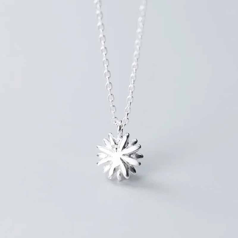 Necklace Daisy Flower