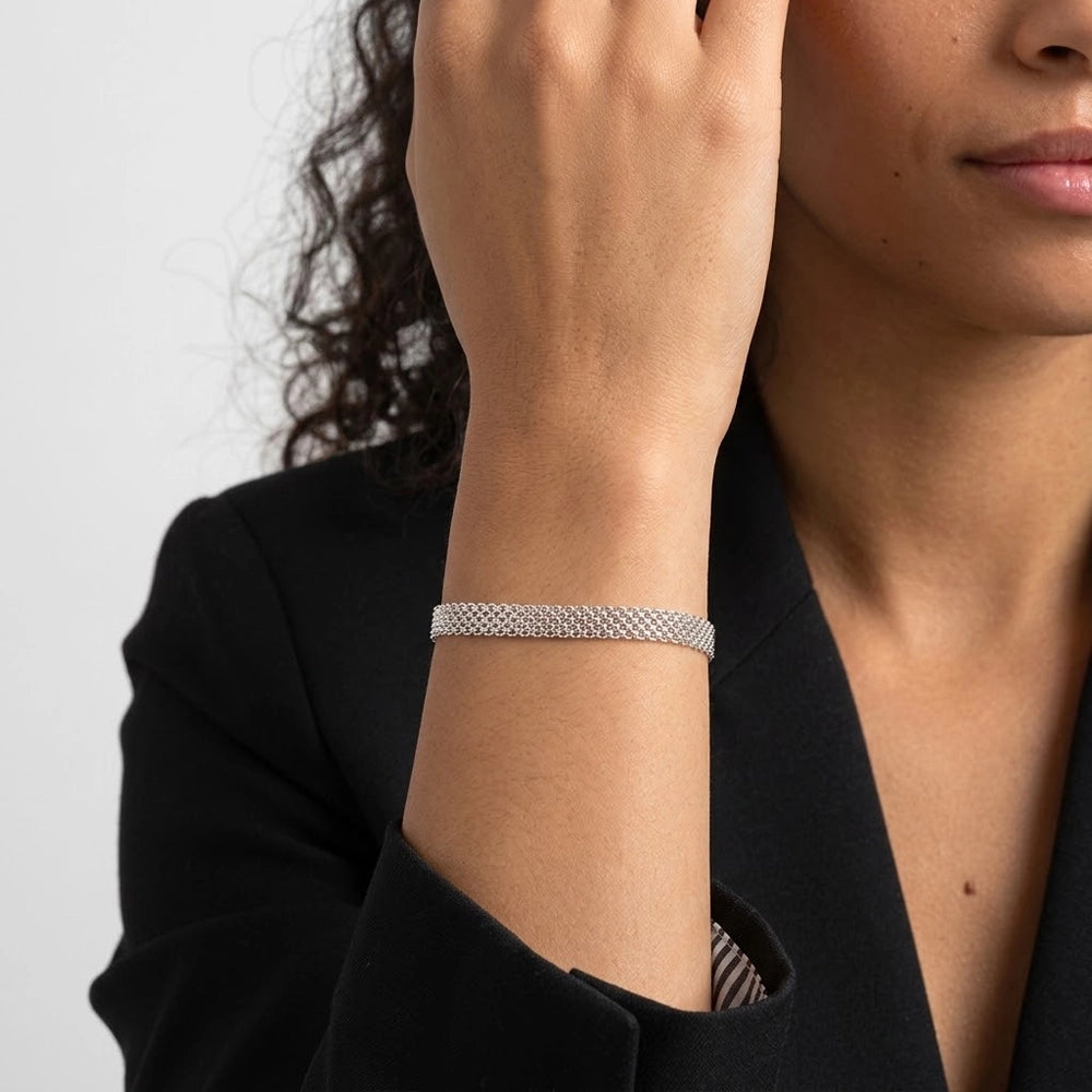 Indra – Bracelet with wider chain