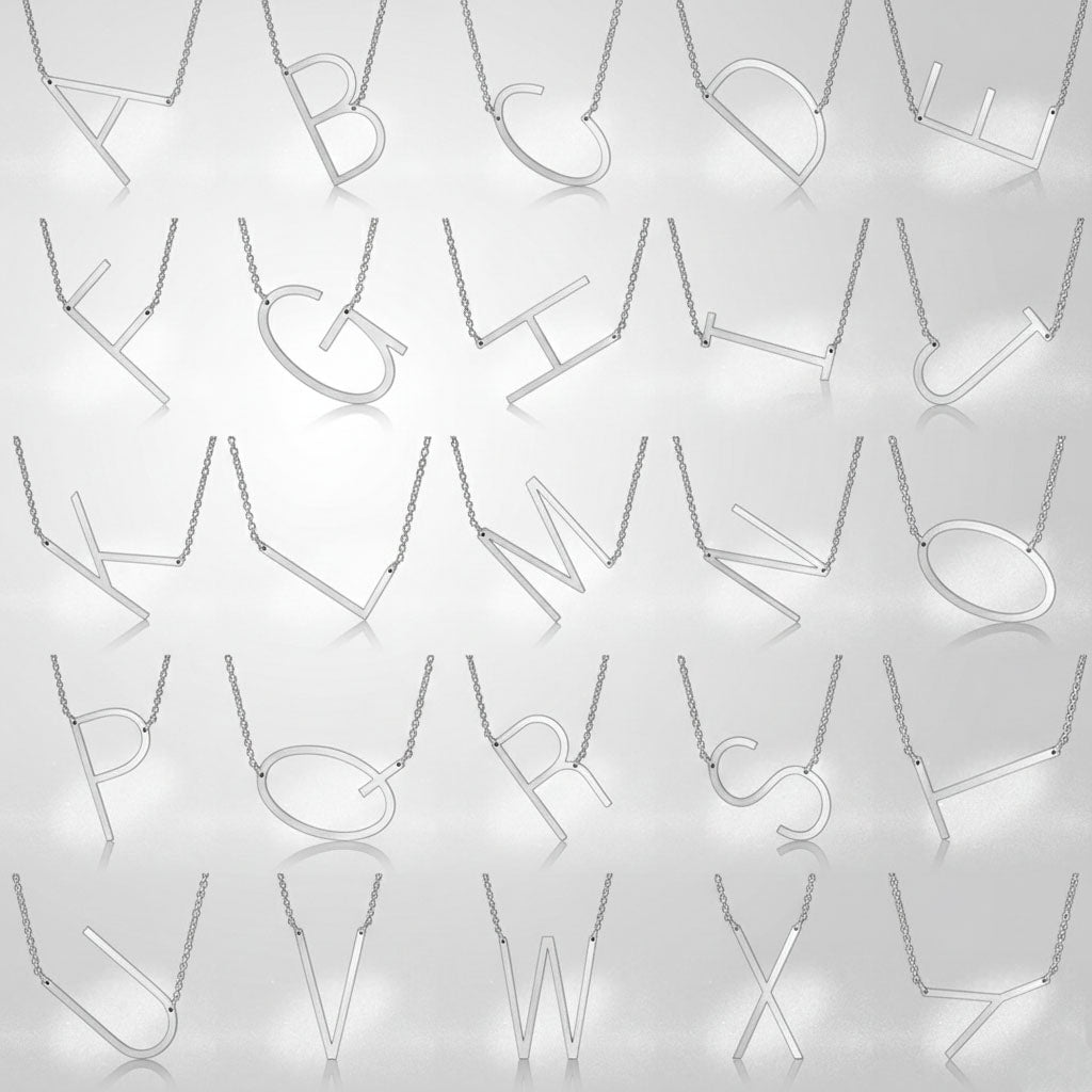 Juno - Halskette mit großem Buchstaben-Anhänger