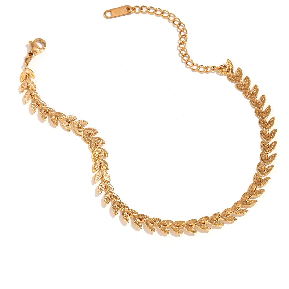 Madeline – Anklet with linked leaves