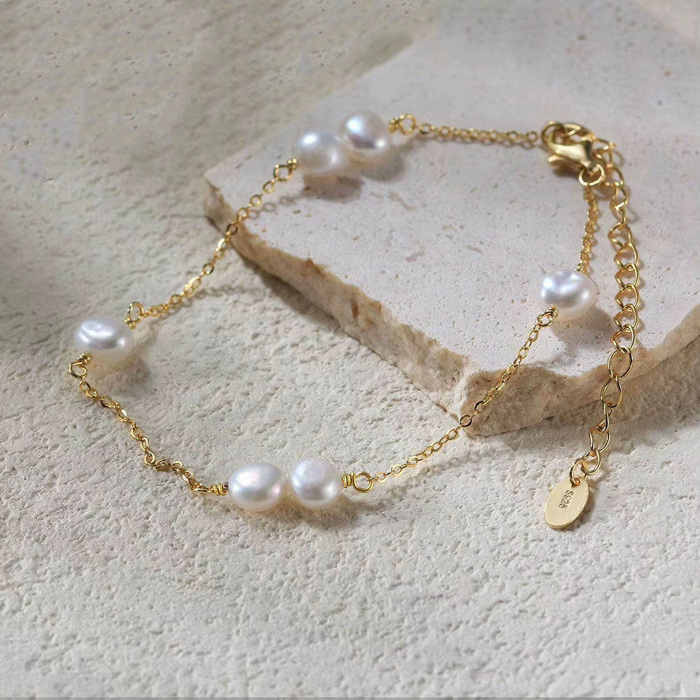 Pearly Glow – Bracelet with freshwater pearls