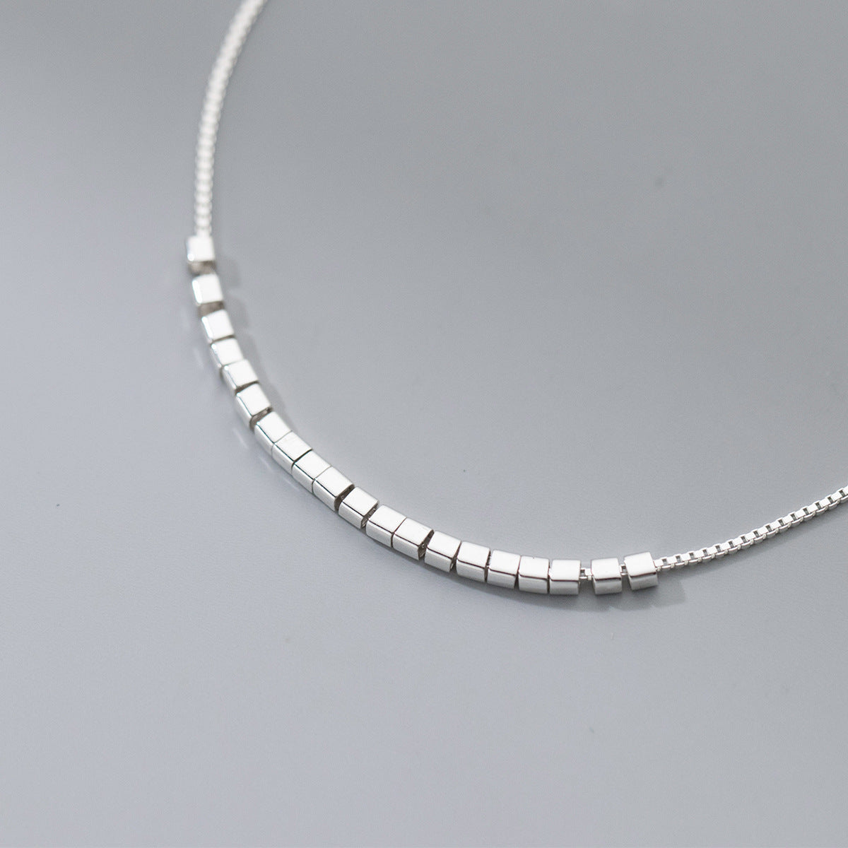 Linn - Fußkettchen mit minimalistischem Design