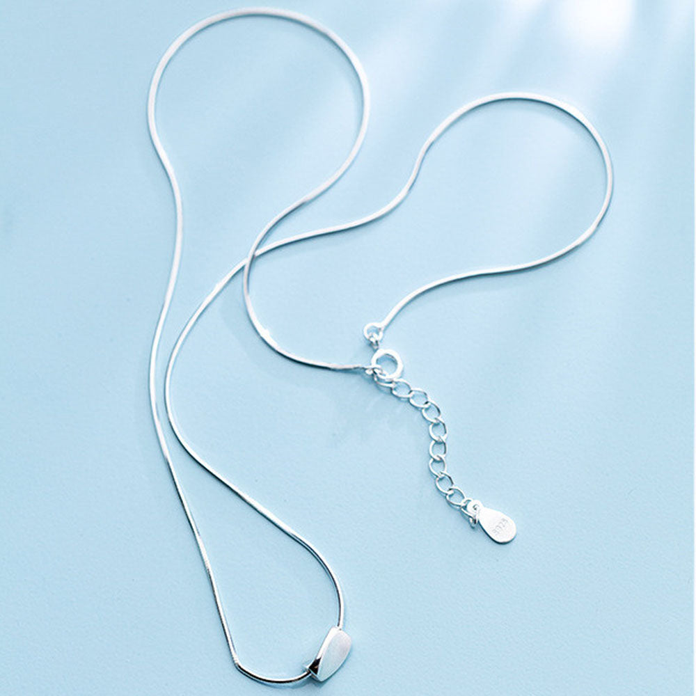 Necklace Twisted Square