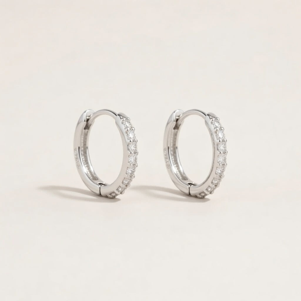 Sophie – Small huggies for helix piercing