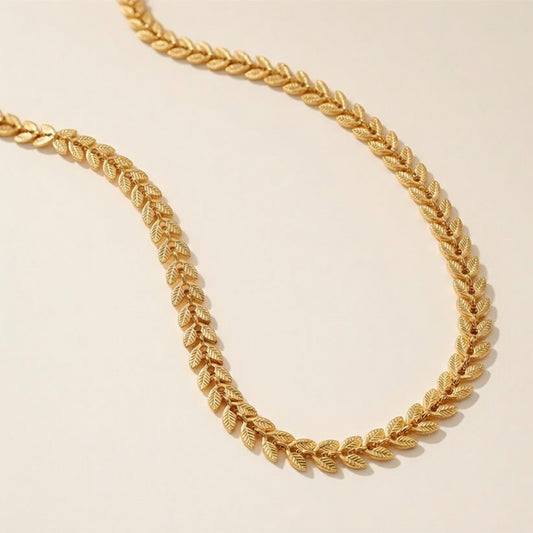 Madeline - Halskette mit Kette aus verbundenen Blättern