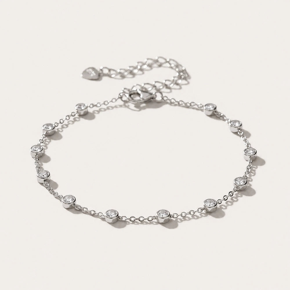 Cascade - Armband mit Moissanit-Steinen entlang der Kette