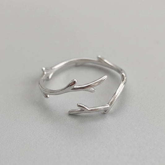 Oak – Adjustable ring with branch design