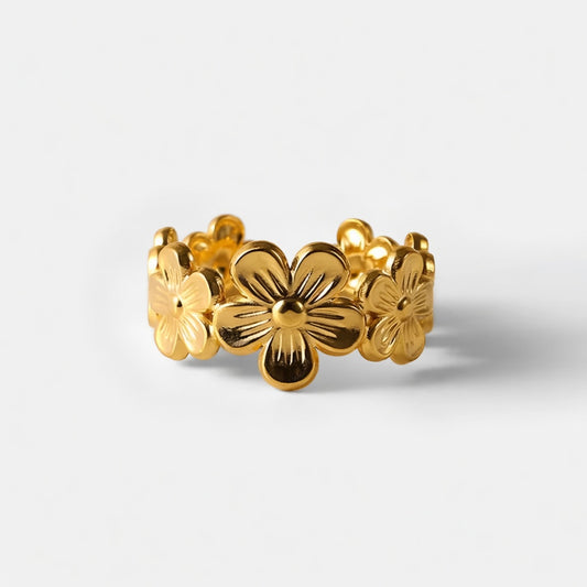 Blossom – Adjustable flower-accented ring