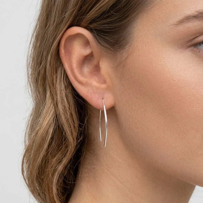 Idun – Earrings with U-shaped design