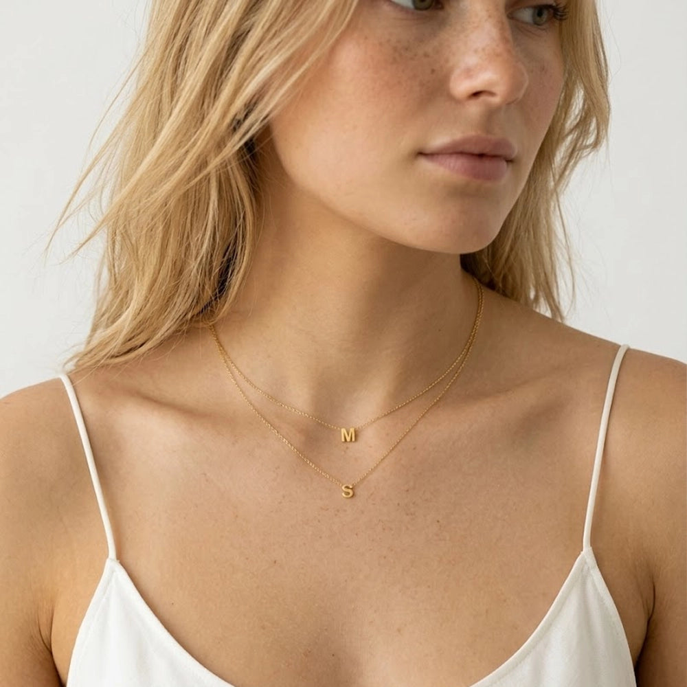 Letter – Necklace with letter pendant