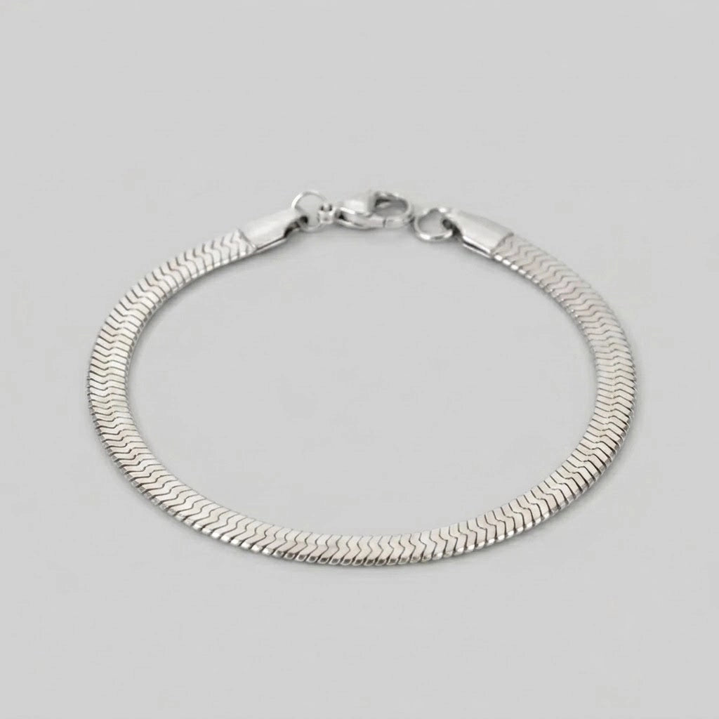 Lindy - Schlangenknochen-Kettenarmband