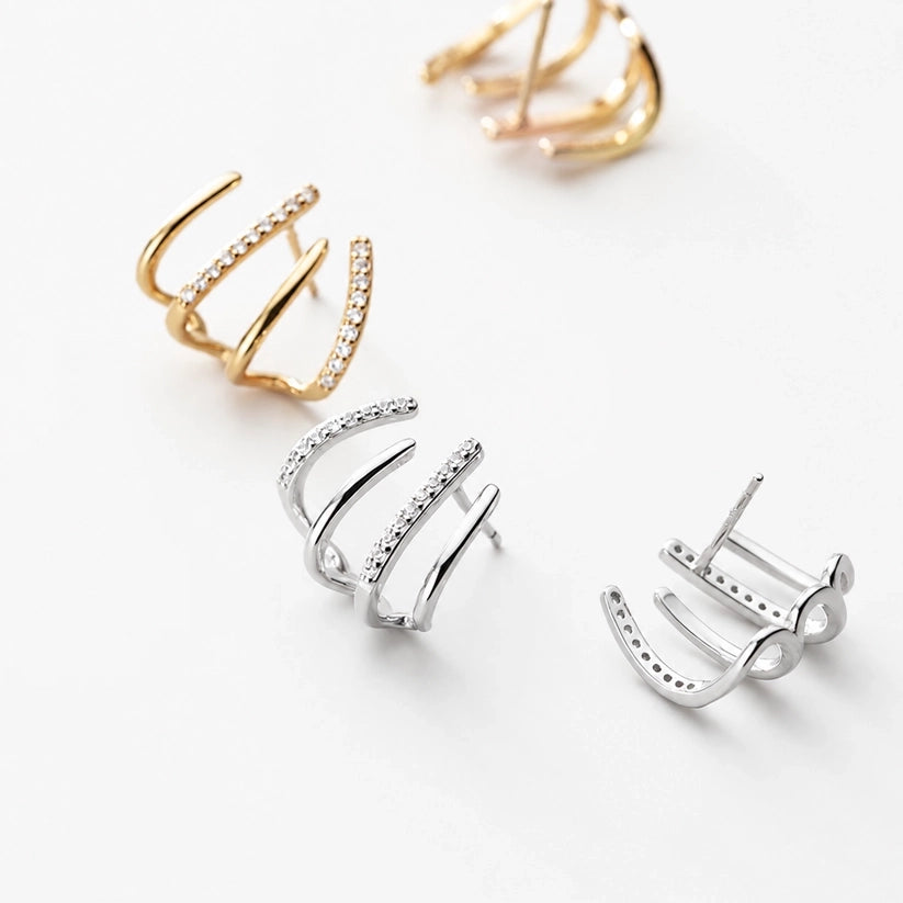 Livia – Earrings with claw design