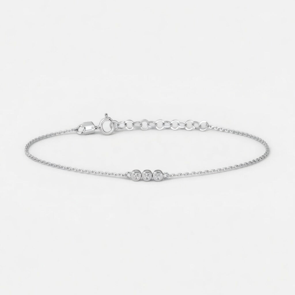 Estrid - Armband mit drei kleinen Steinen