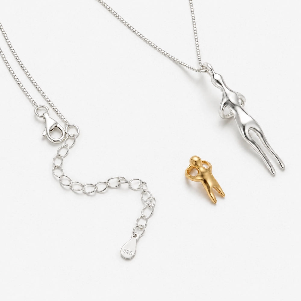 Materna – Necklace with mother and child symbolism