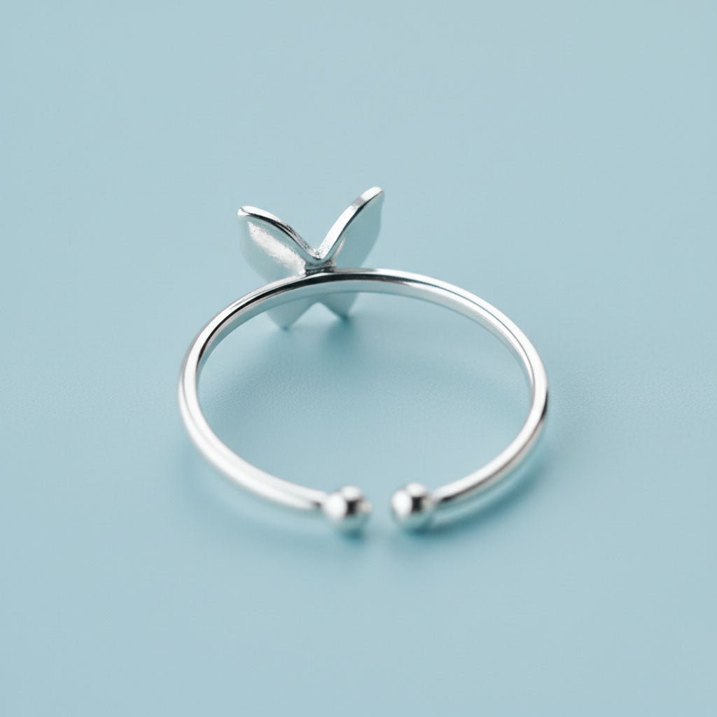 Nelia - Verstellbarer Ring mit Schmetterlingsmotiv