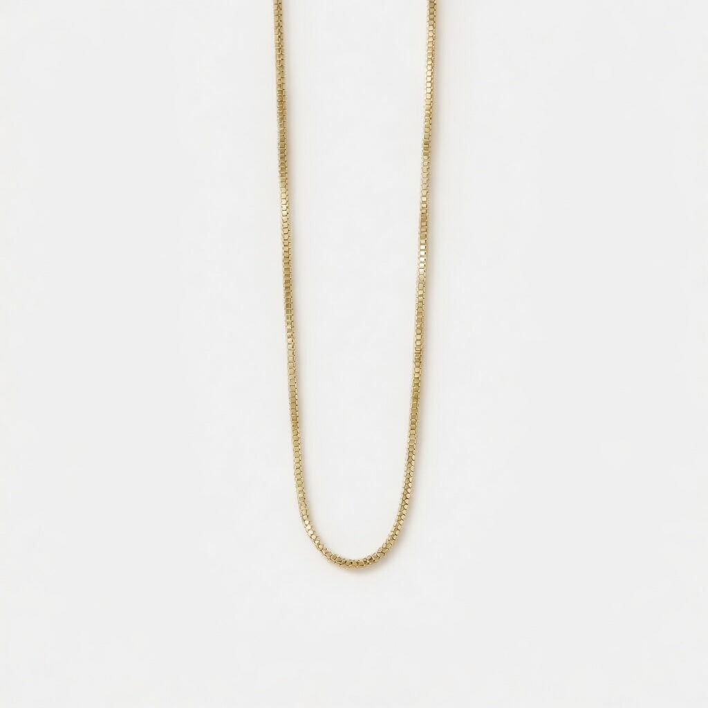 Nori – Necklace with longer chain