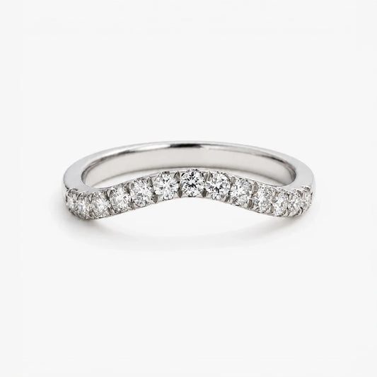 Viva – Moissanite-studded exclusive ring