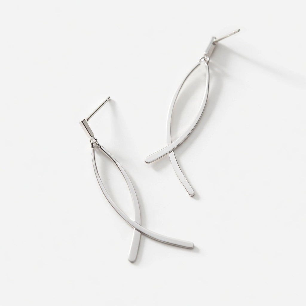 Milea – Decorative stud earrings with dangling elements