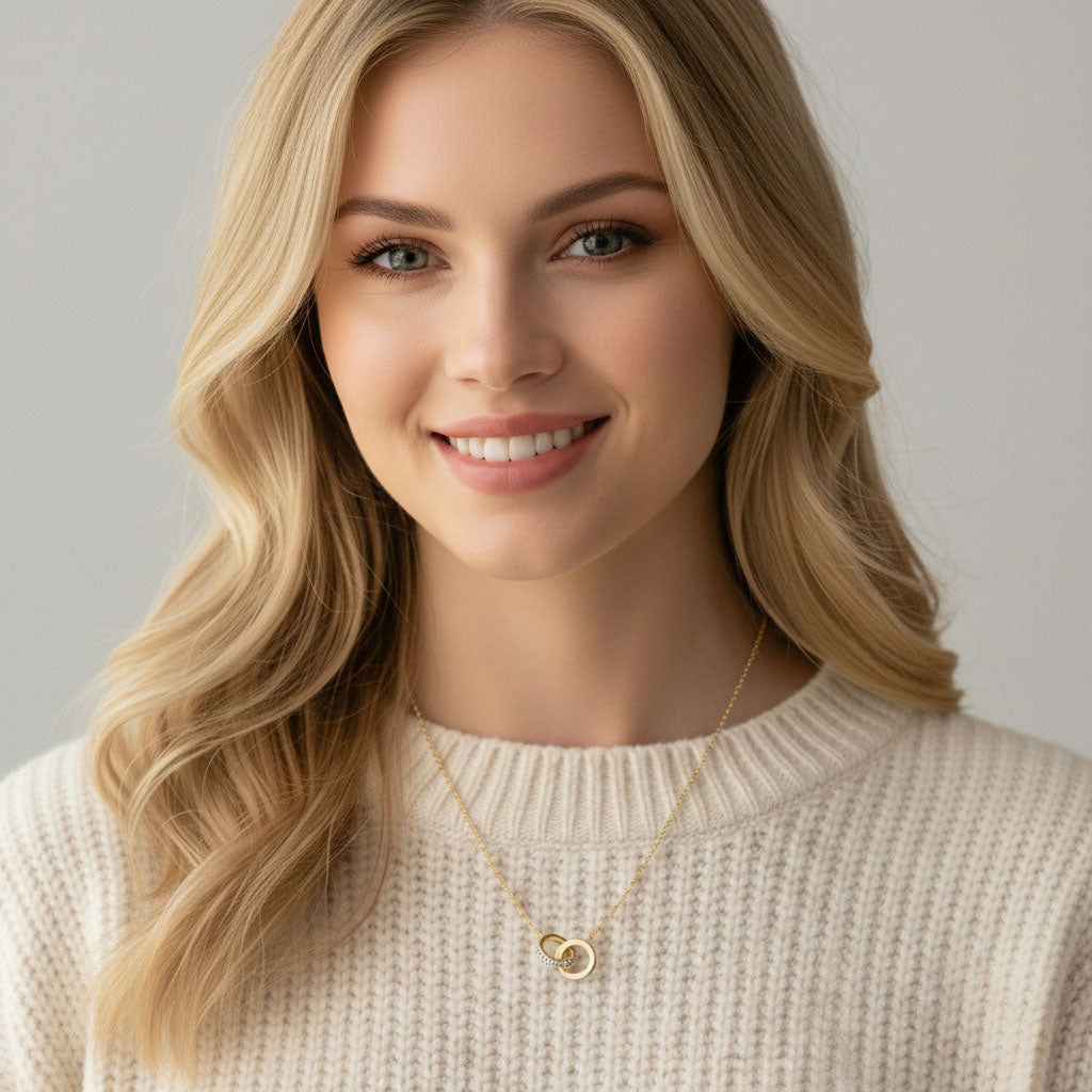 Ada - Ketting met onderling verbonden cirkels