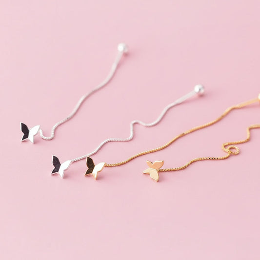 Aimeé – Earrings with tassel design and butterfly