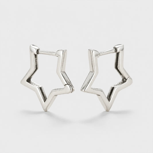 Astra – Earrings with hollow star