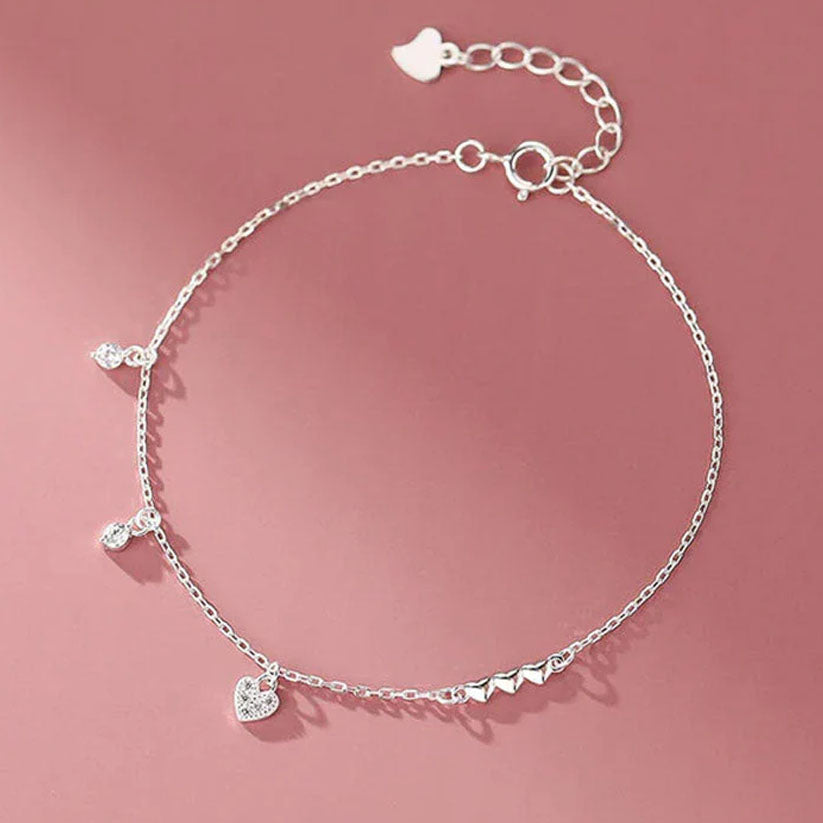 Bianca – Bracelet with small hearts and stones