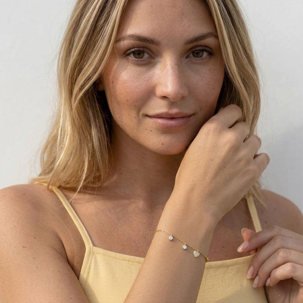 Bianca - Armband mit kleinen Herzen und Steinen