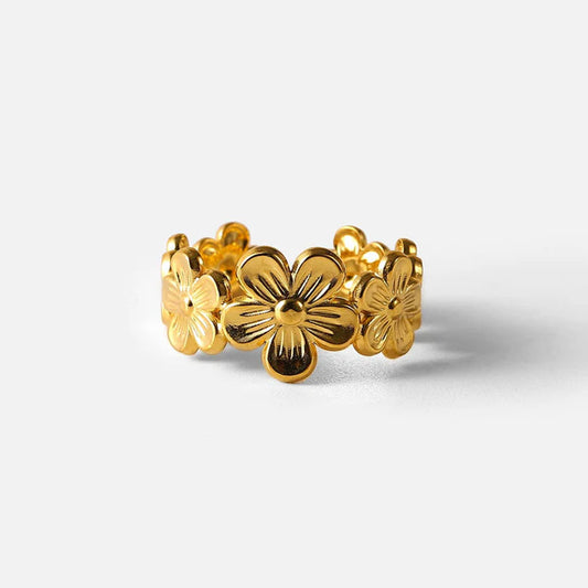 Blossom – Adjustable flower-accented ring