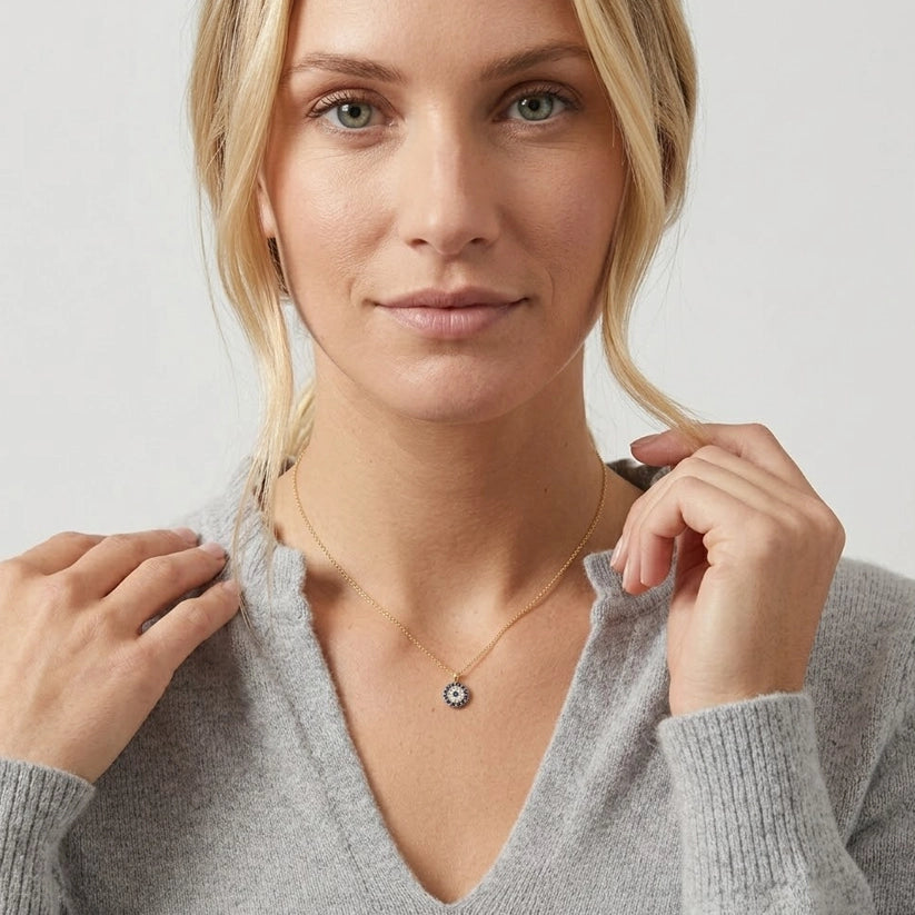 Blue Eyes – Necklace with blue stones