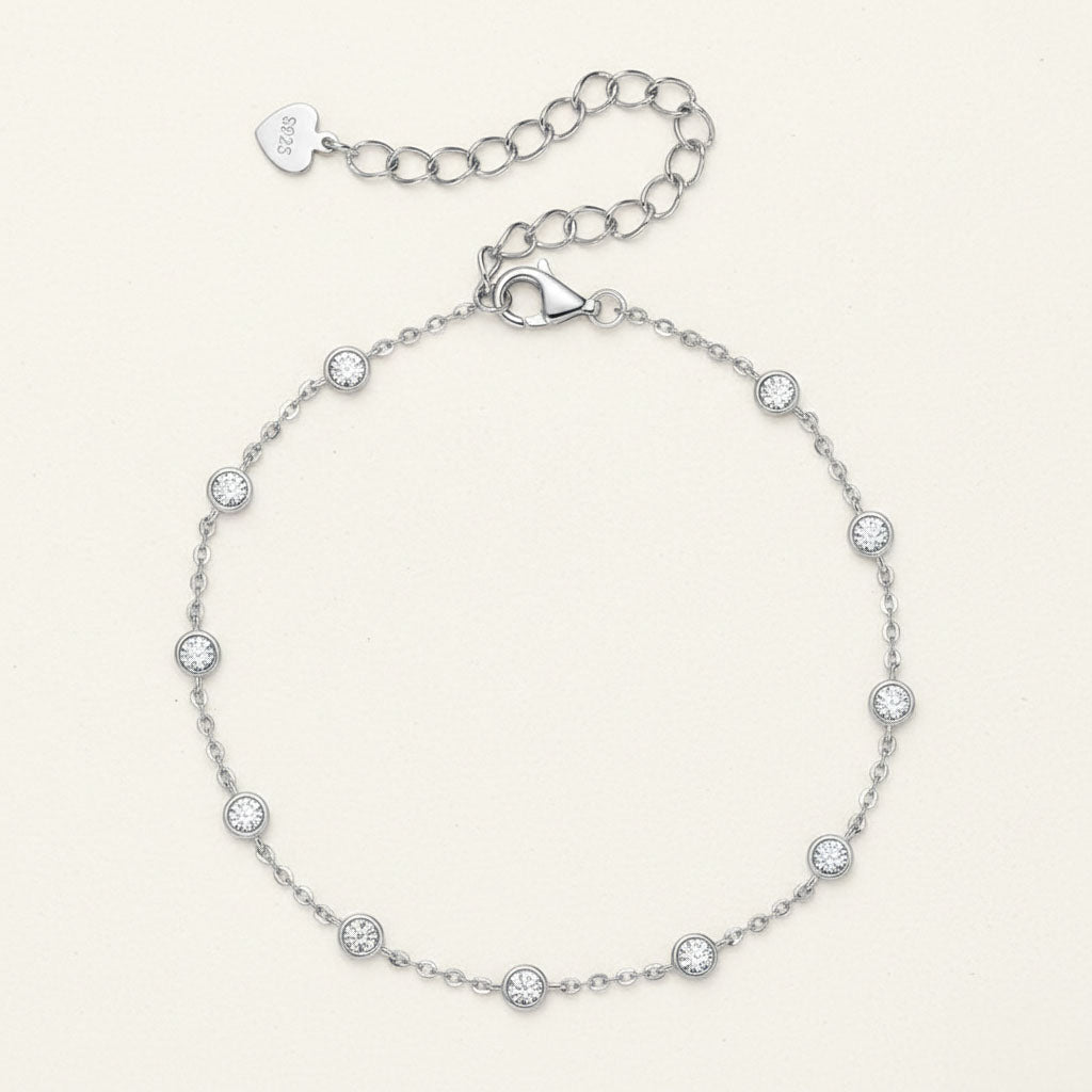 Cascade - Armband met moissanietstenen langs de ketting