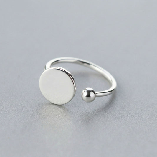 Charlie - Verstellbarer Ring mit glatter Scheibe vorne