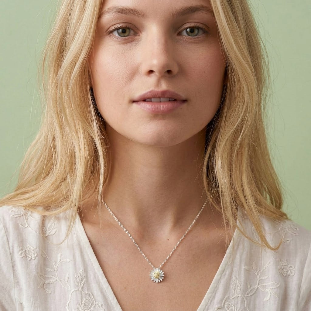 Daisy Flower - Halskette mit Gänseblümchen-Anhänger