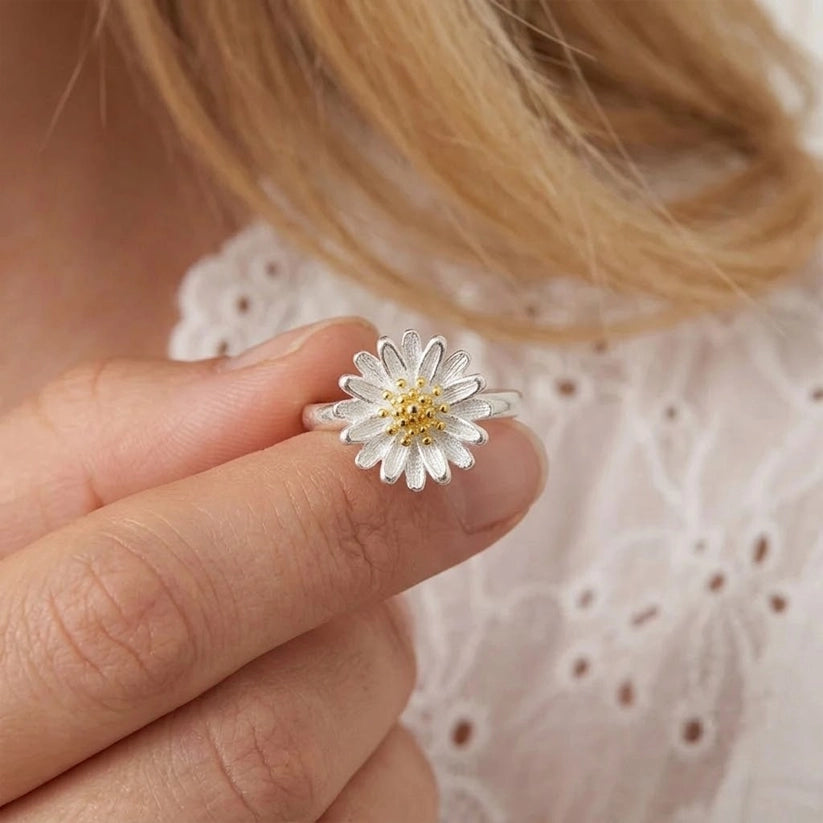 Daisy Flower – Adjustable ring with daisies