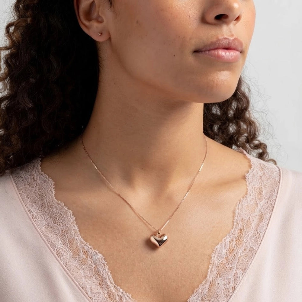 Darlené – Necklace with heart pendant