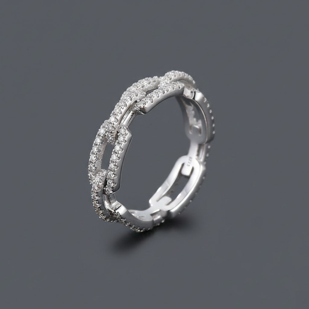 Dazzling Links - Ring im Kettenstil mit Edelsteinen