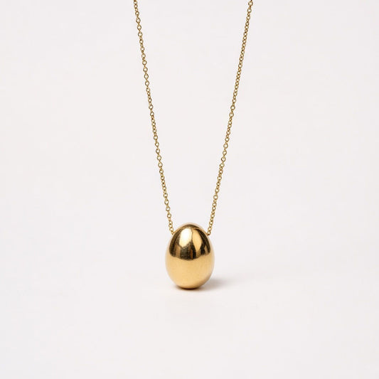 Dewdrop – Necklace with oval pendant