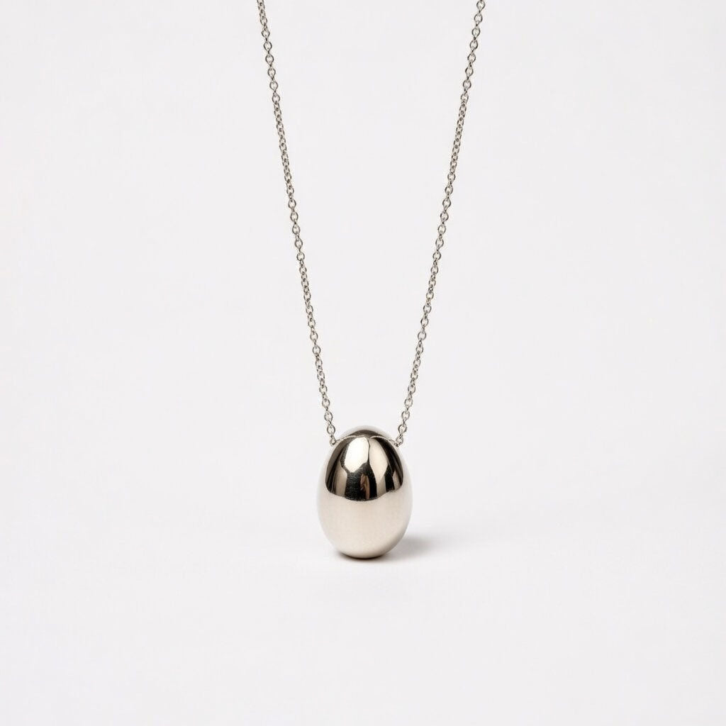 Dewdrop – Necklace with oval pendant