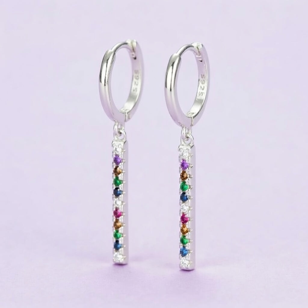 Noelle – Creolen mit hängendem Anhänger