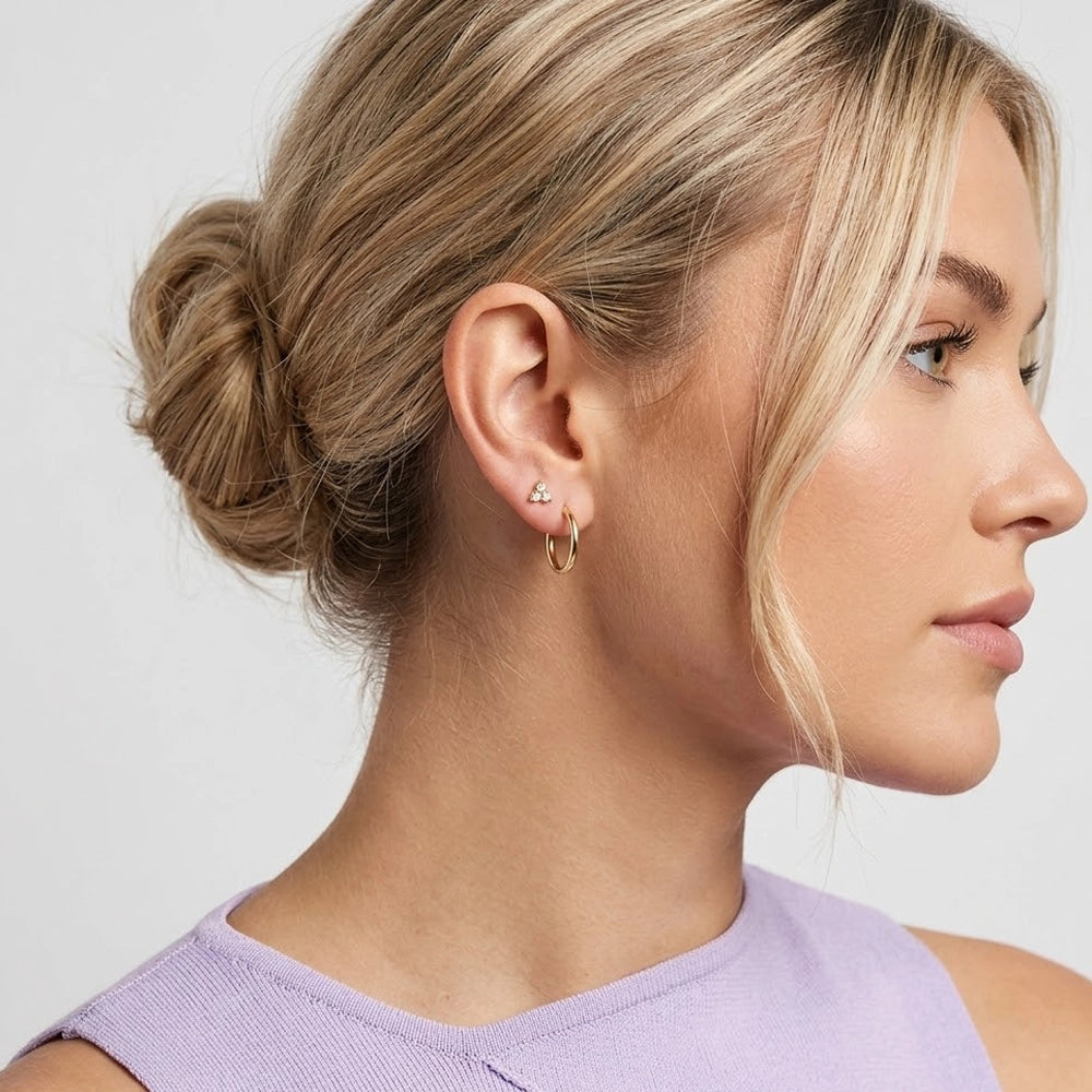 Franka – Small studs with three stones