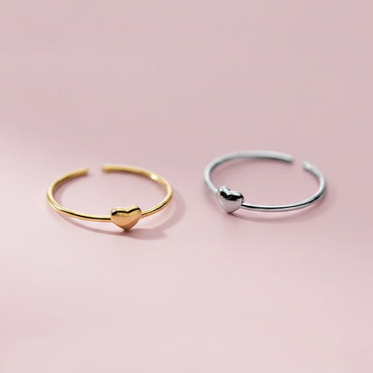 Gigi - Verstellbarer Ring mit Herz-Detail