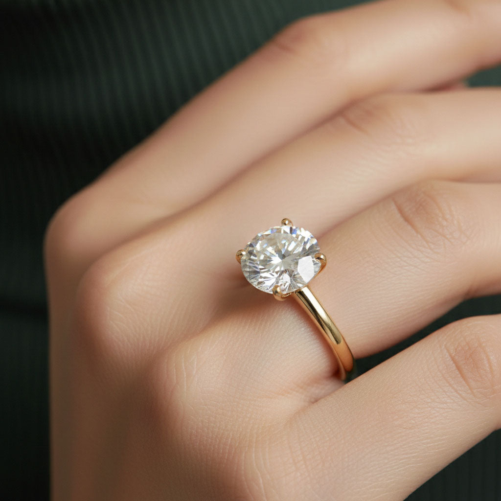 Imperial - Ring mit Moissanit-Fassung