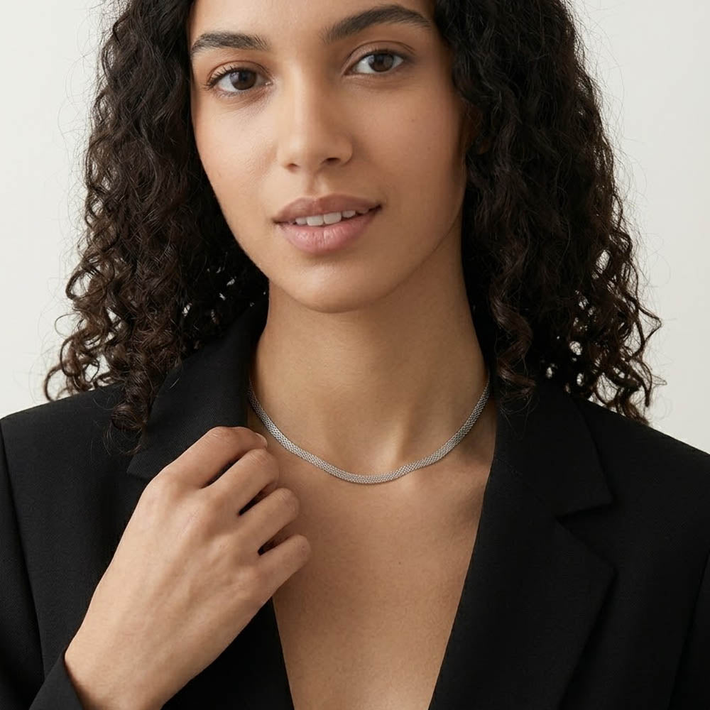 Indra – Choker necklace with wider chain